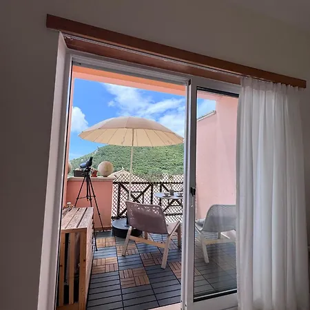 Blue Horizon House בית נופש *